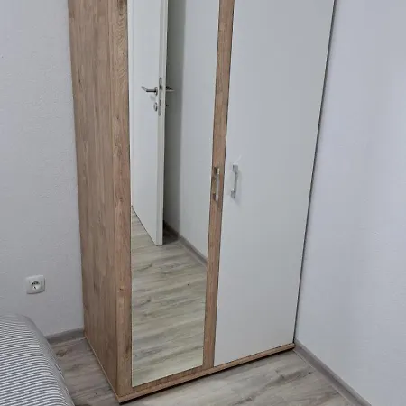 Didan-apartmani 아파트 *