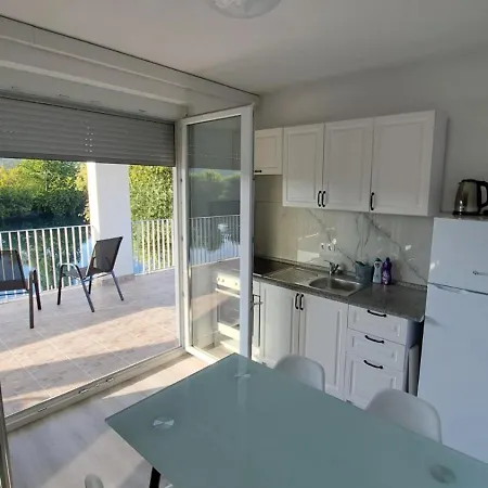 Didan-apartmani 아파트