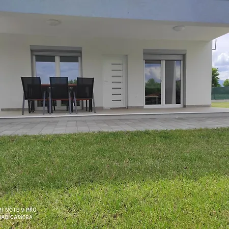 Didan-apartmani 아파트